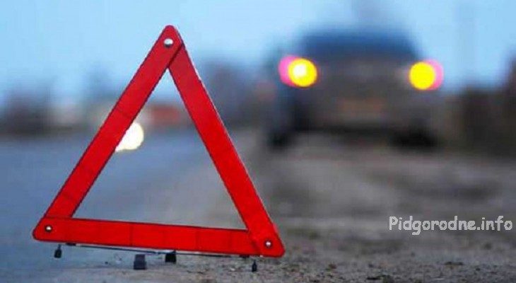 Смертельна ДТП в Підгородному: водій Audi на великій швидкості збив пенсіонерку (ФОТО 18+)